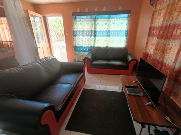 נוקואלופה Kapeta Cabin מראה חיצוני תמונה